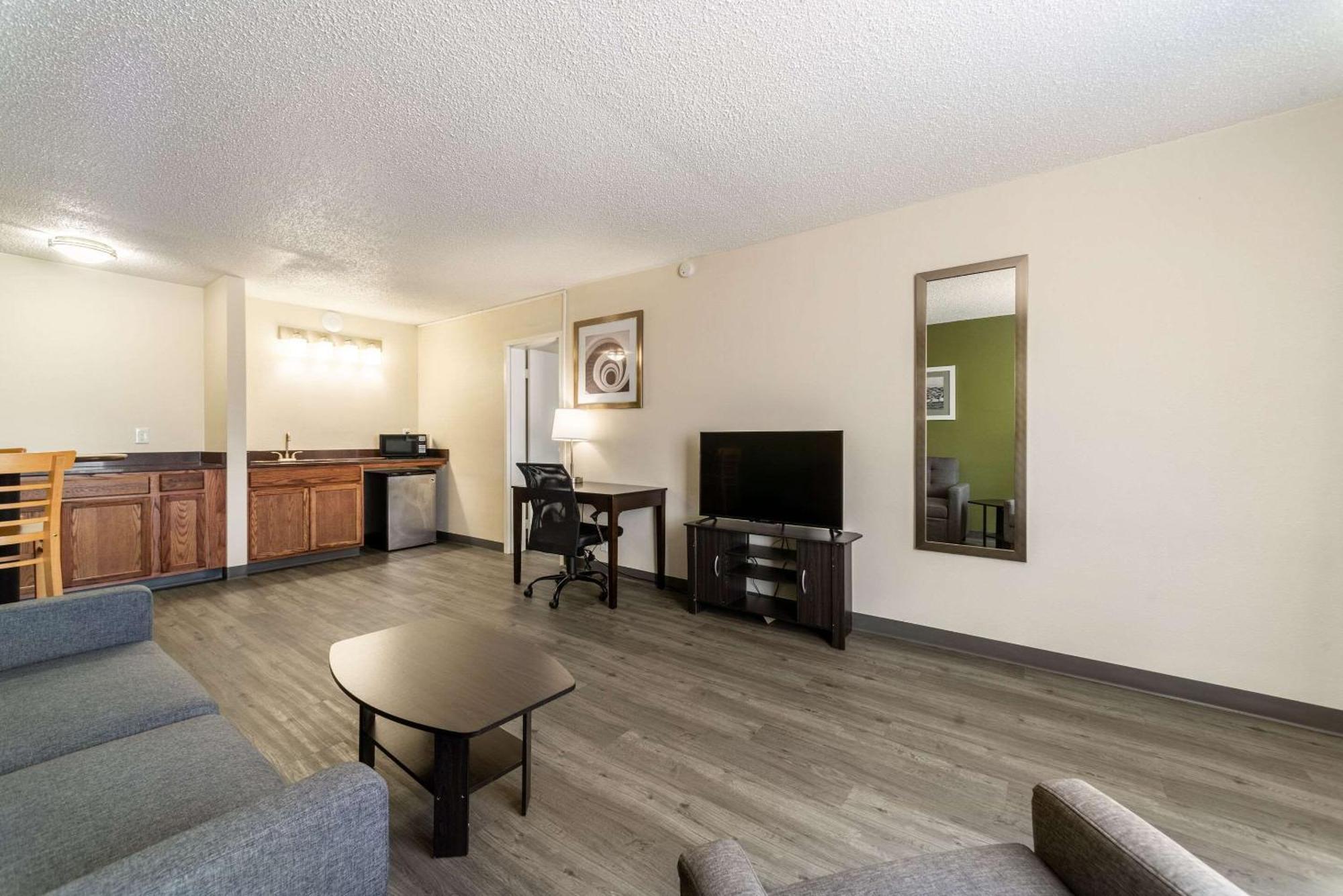 Quality Inn & Suites Vandalia Near I-70 And Hwy 51 المظهر الخارجي الصورة