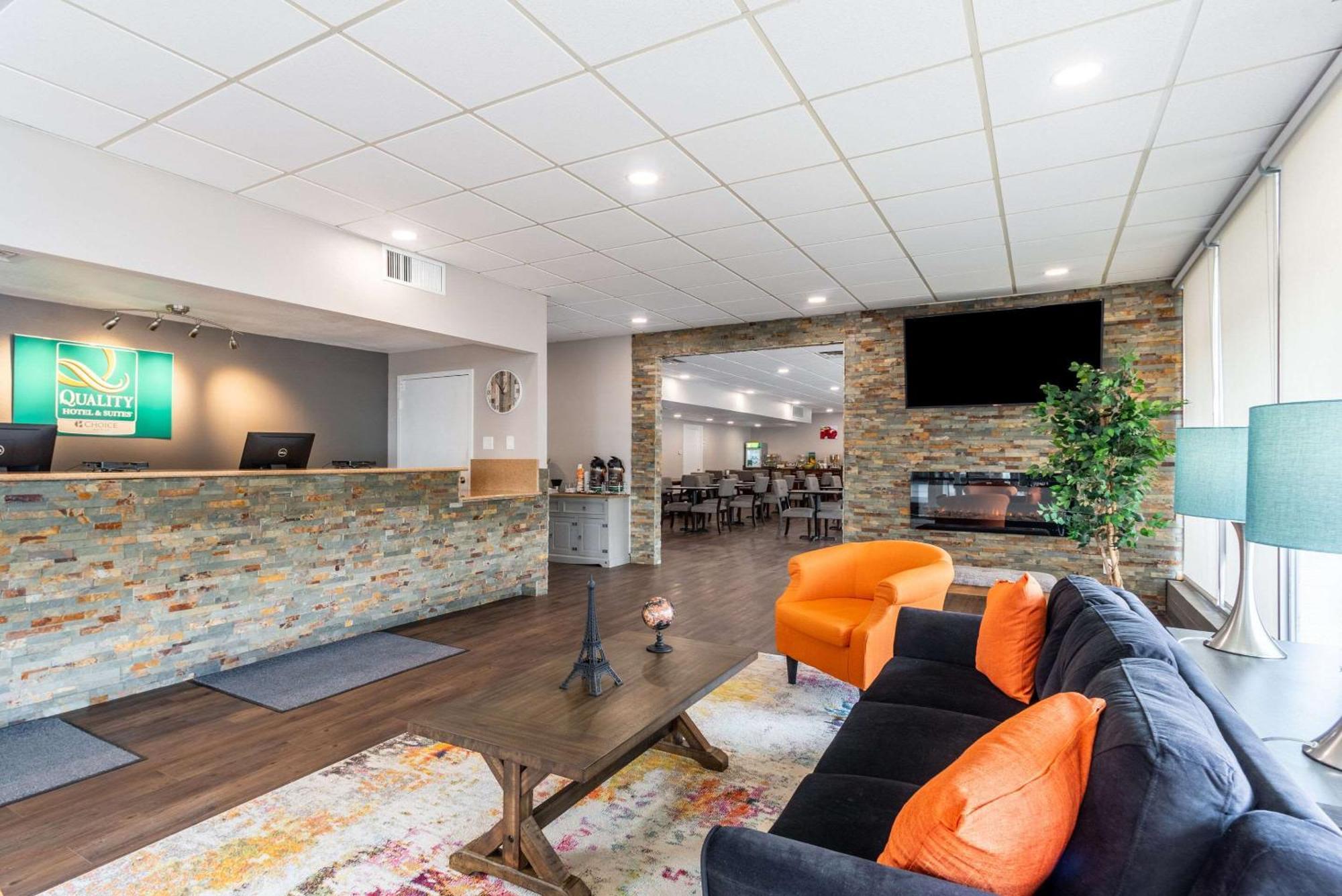 Quality Inn & Suites Vandalia Near I-70 And Hwy 51 المظهر الخارجي الصورة